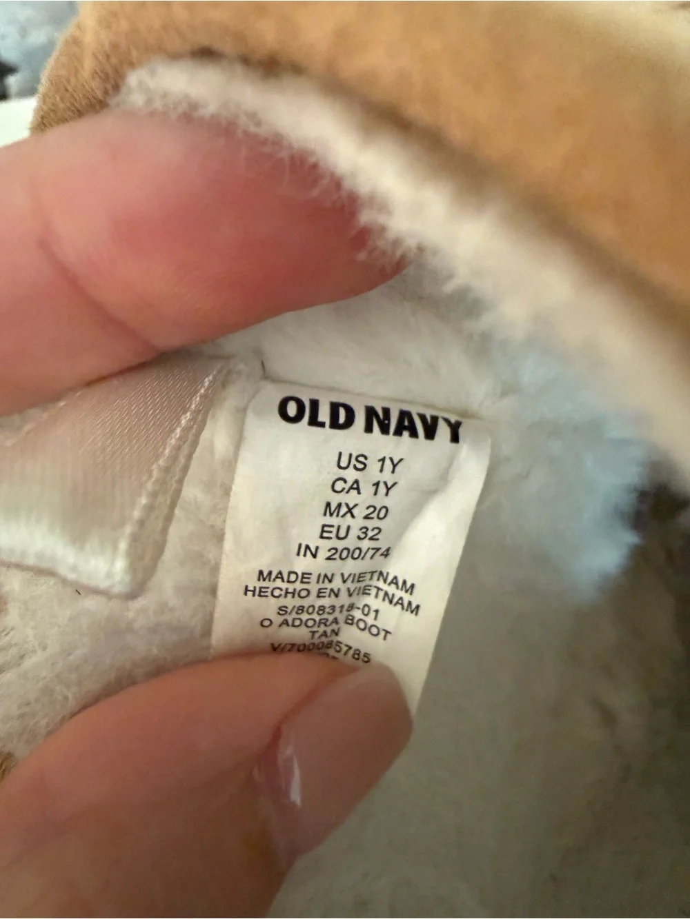 Old Navy Kids Tan Shearling-Lined Short Boots